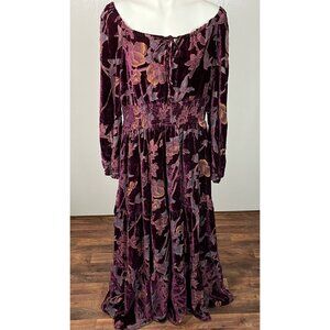 Baltic Born Elegant Floral Velvet Dress